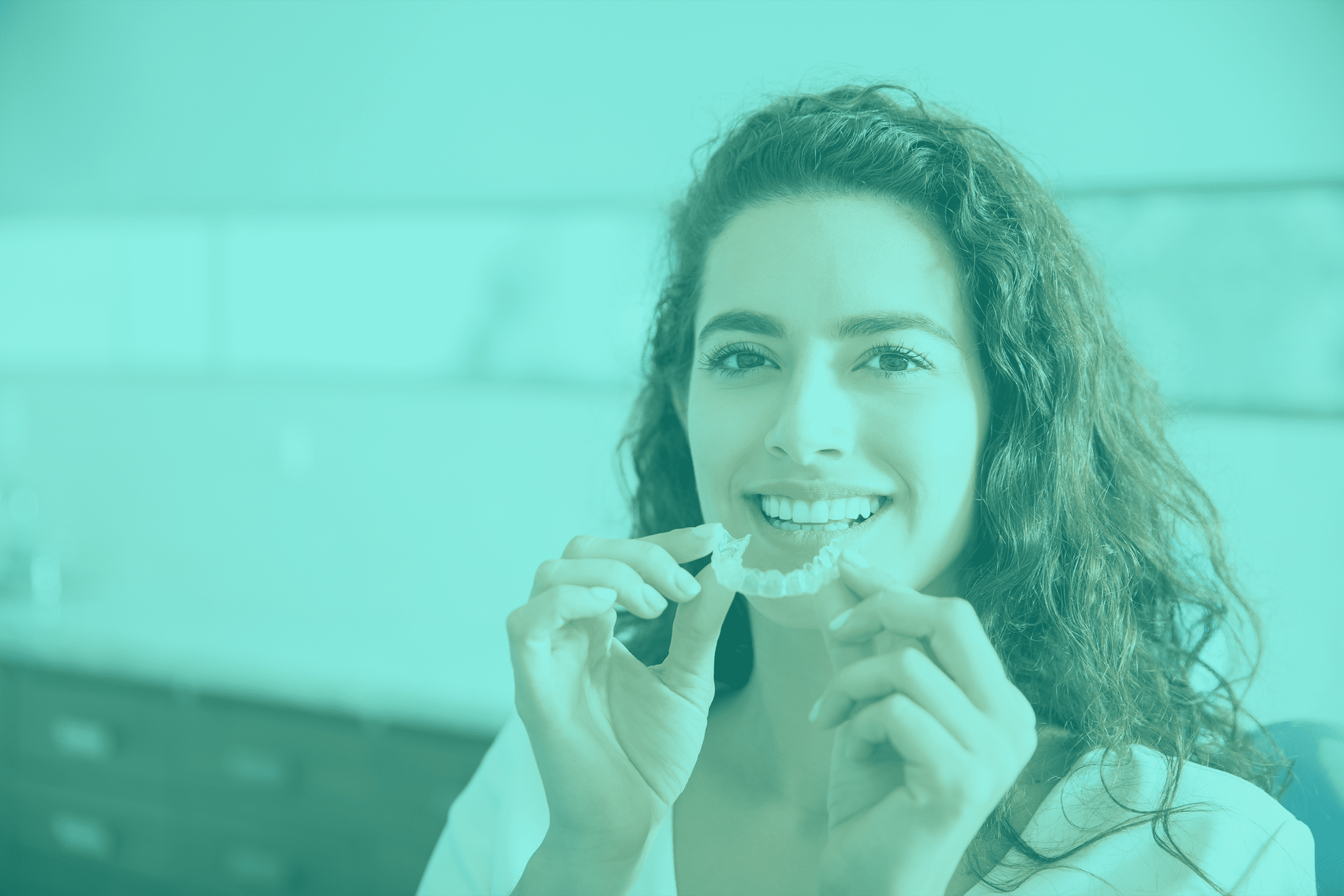 Clear Aligners – Invisalign Application Clear Aligners – Invisalign Application