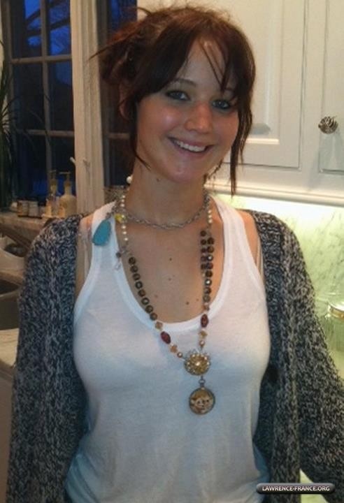 Jennifer Lawrence teeth