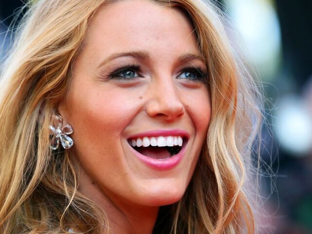 The Glamorous Evolution of Blake Lively Teeth: A Hollywood Standard