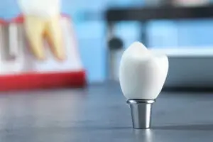 zirconia vs monolithic zirconia