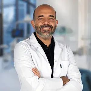 dr-Bora Öncü
