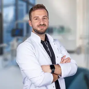 dr-Cihat Emre Önder